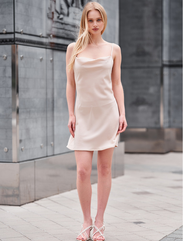 Rochie Staff mua creamy