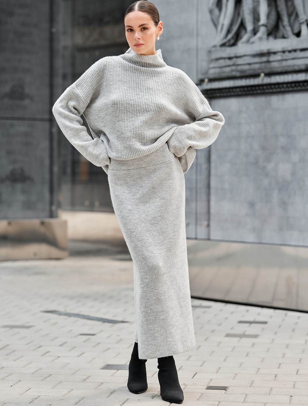 Costum tricotat de damă Staff soft gray oversize