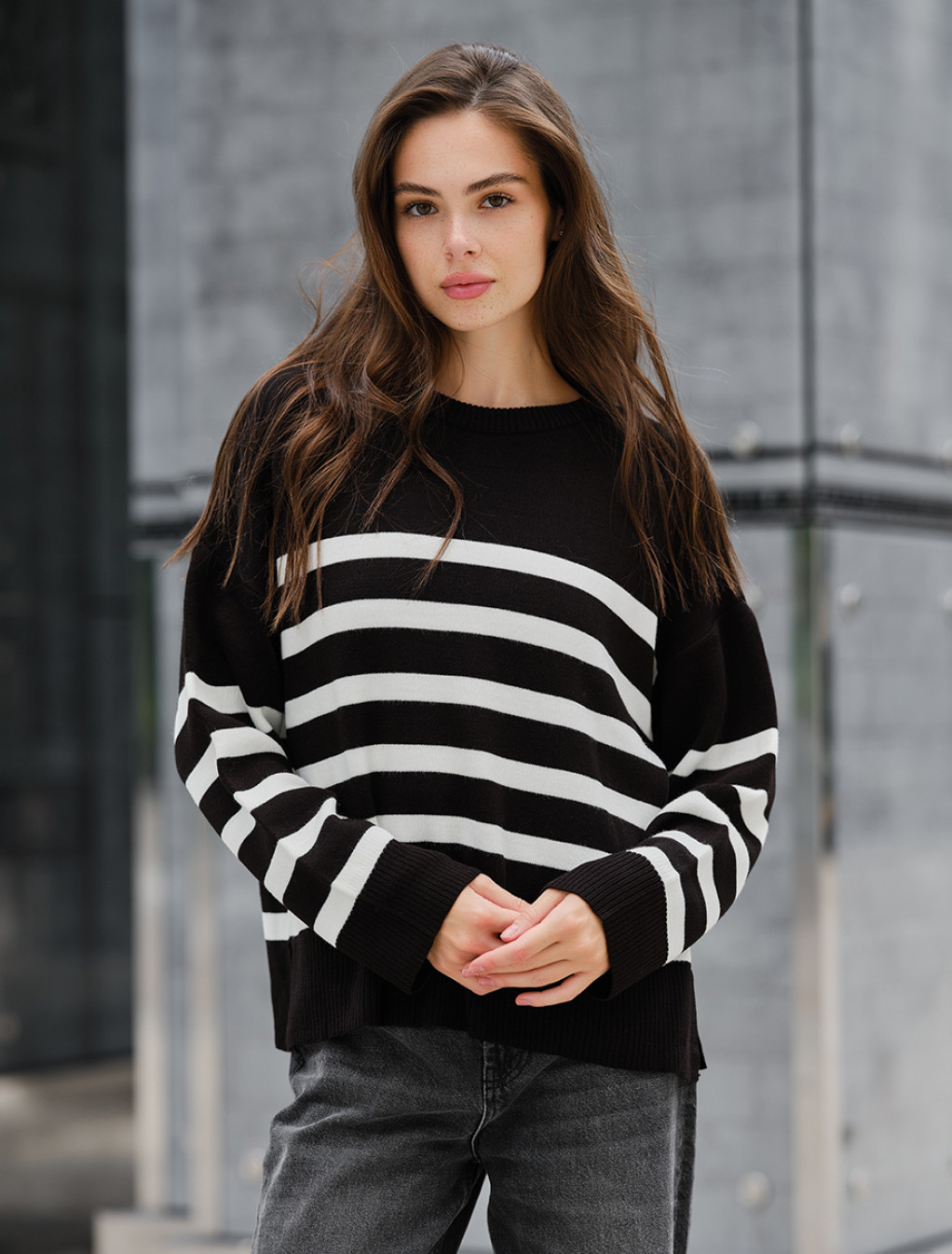 Pulover tricotat de damă Staff el black & white oversize