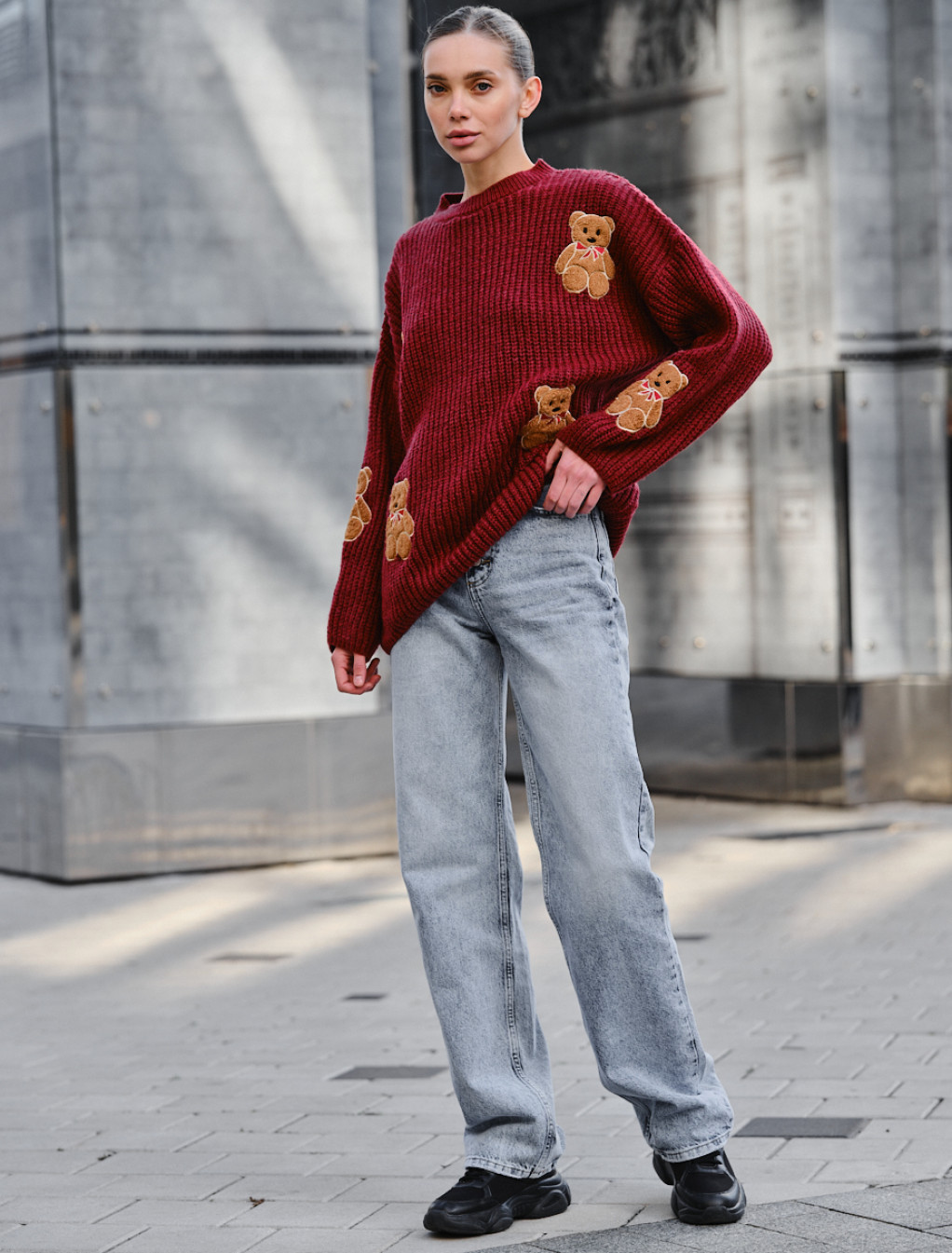 Pulover tricotat de damă Staff bear bordo oversize
