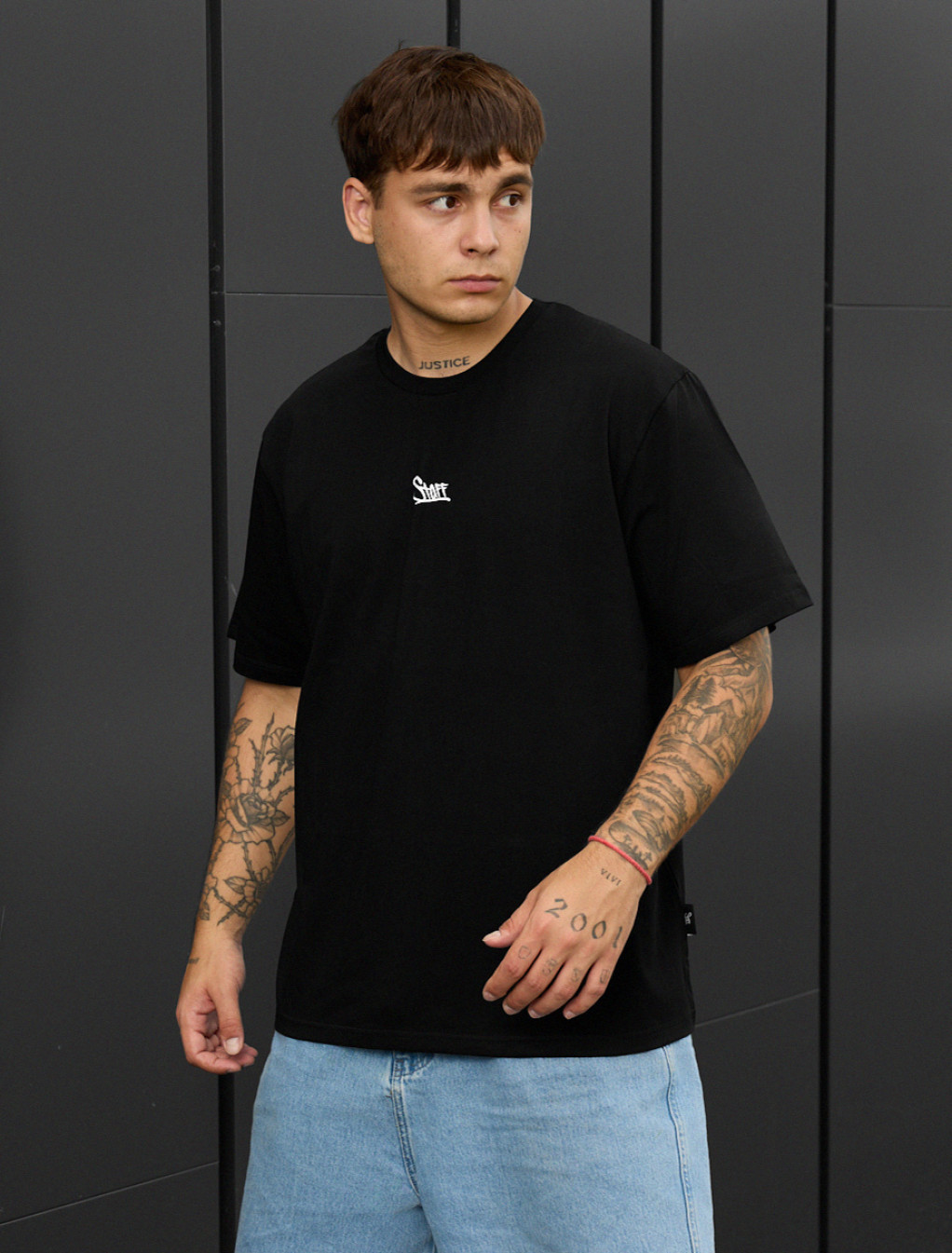 Tricou Staff black logo