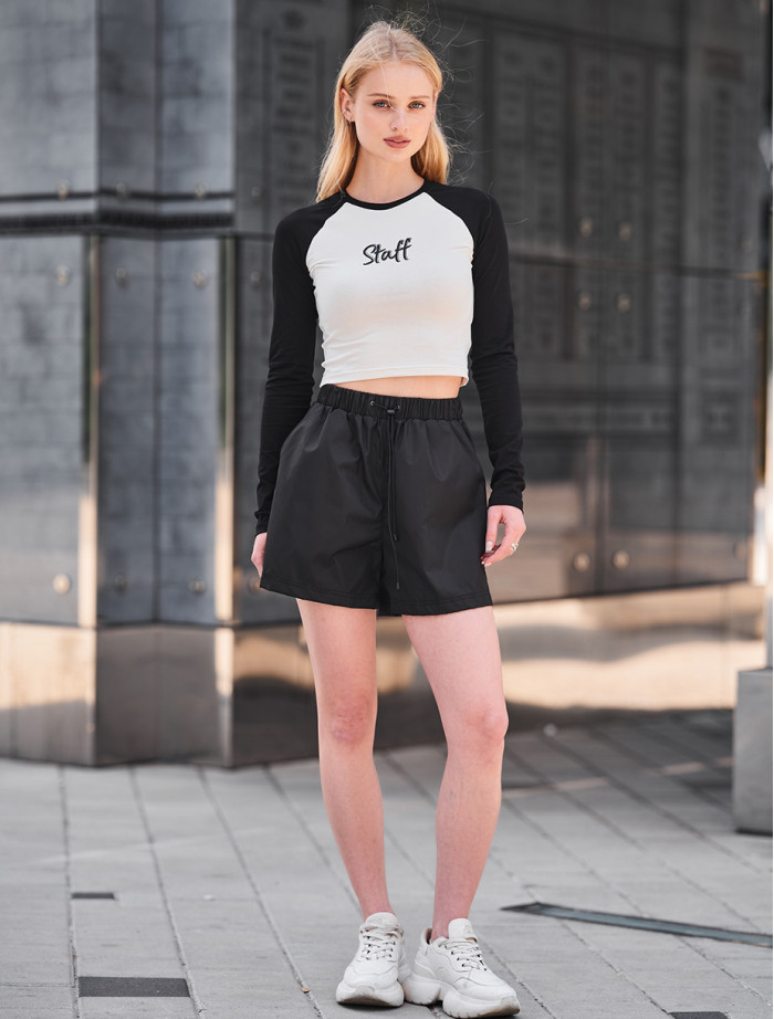 Pantaloni scurți Staff be black