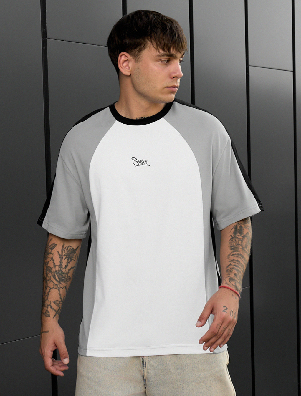 Tricou Staff colors & logo oversize