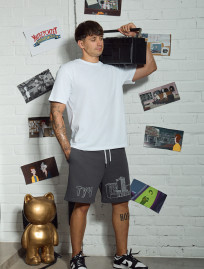 Pantaloni scurți tricotate Staff x TUCH Univer