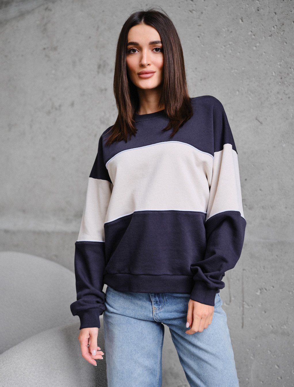 Bluză de trening de damă Staff of navy & light beige oversize