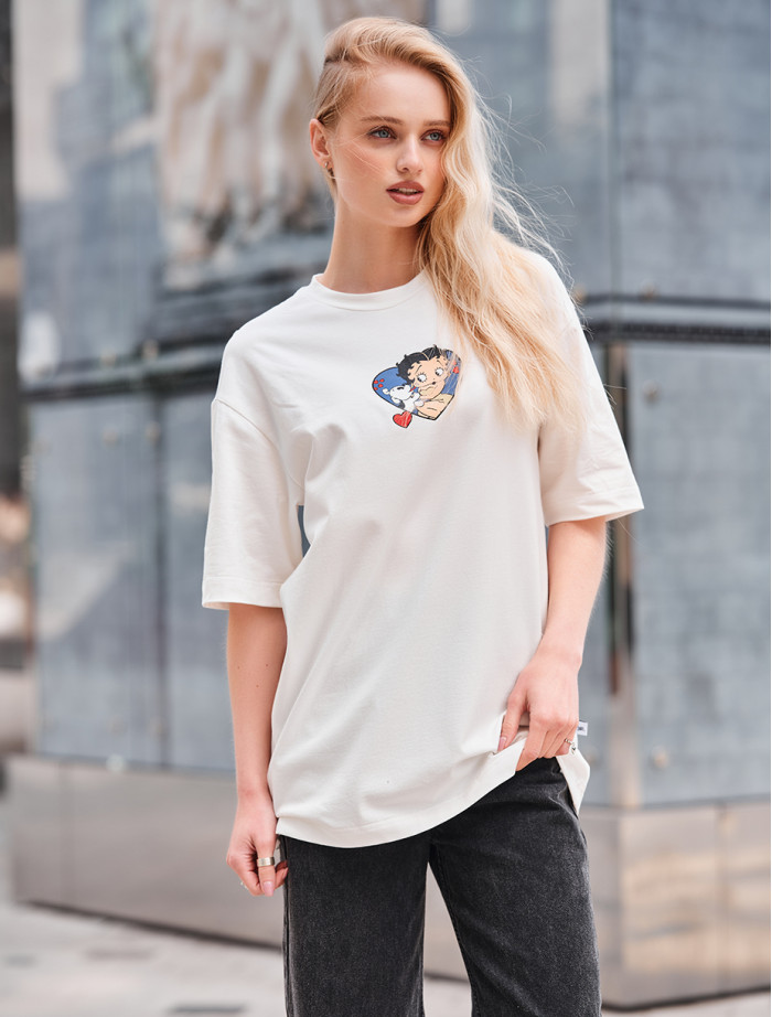 Tricou de damă Staff heart oversize