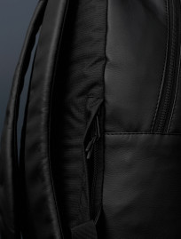 Rucsac Staff op 19L black leather