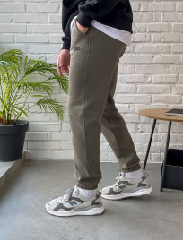 Pantaloni de trening Staff op khaki logo fleece