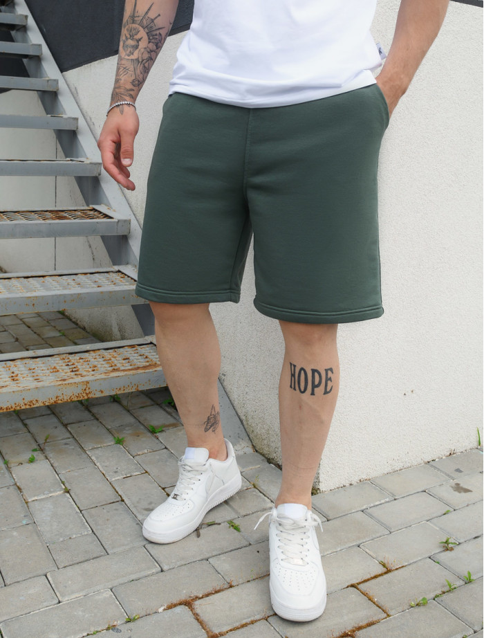 Pantaloni scurți tricotați Staff green