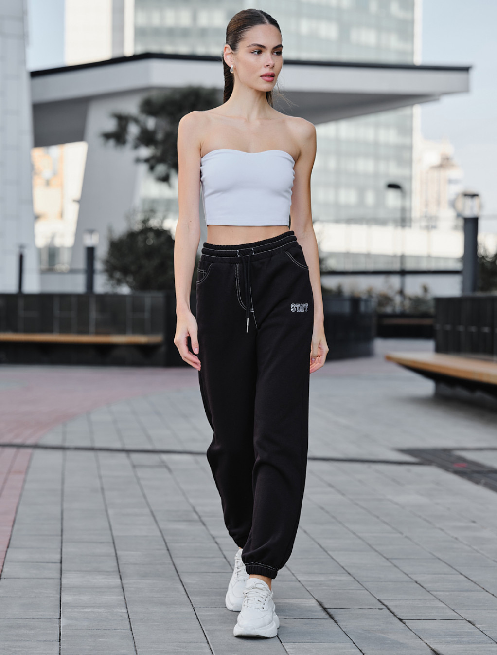 Pantaloni de trening de damă Staff ki fleece