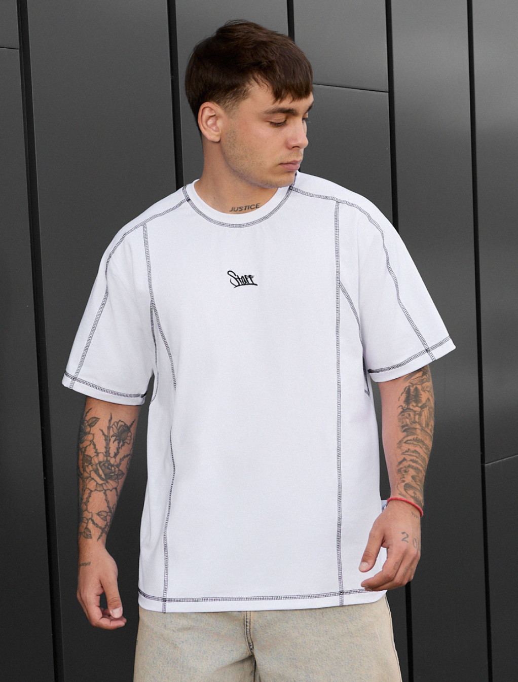 Tricou Staff white logo oversize