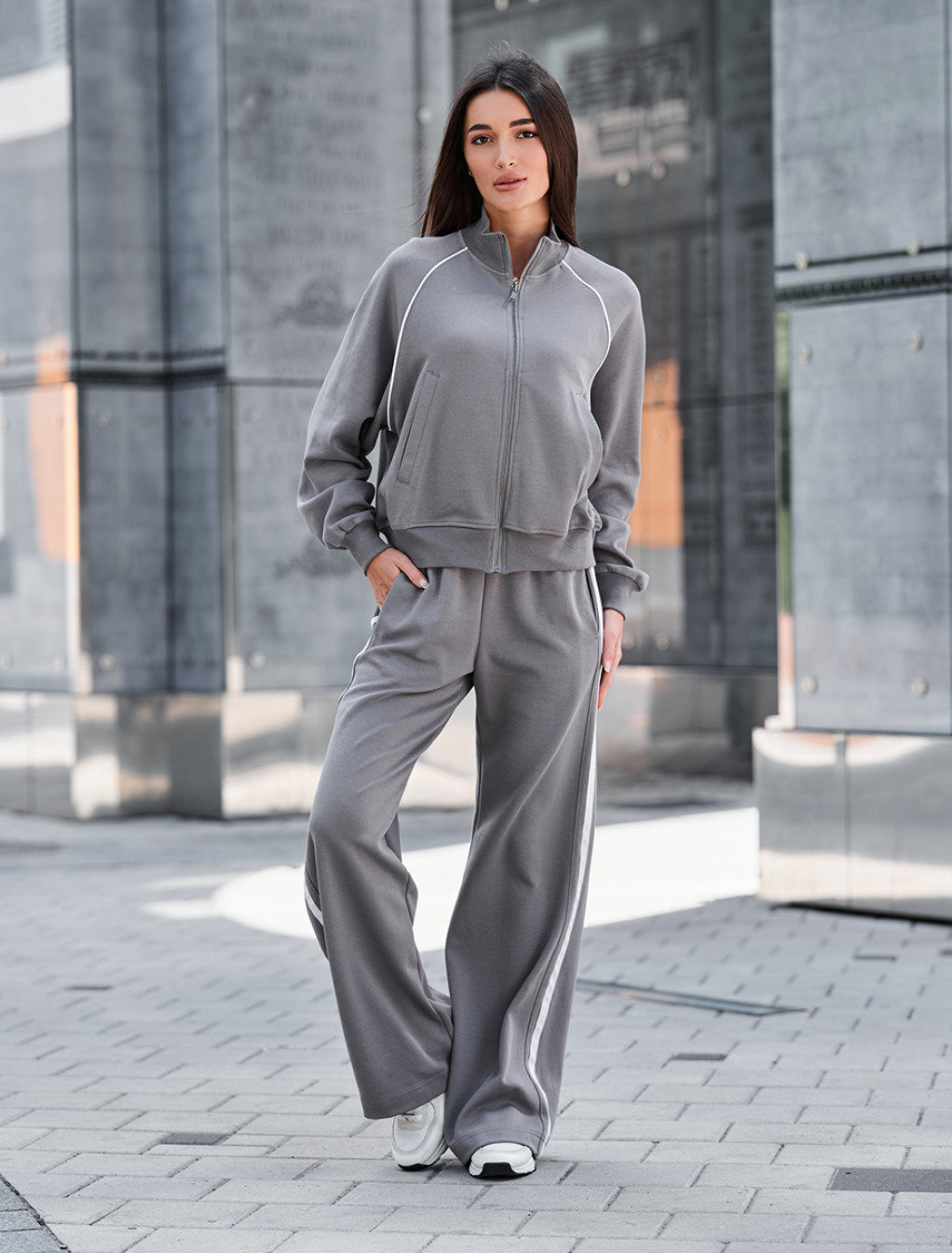 Costum de trening de damă Staff fid gray oversize reflective