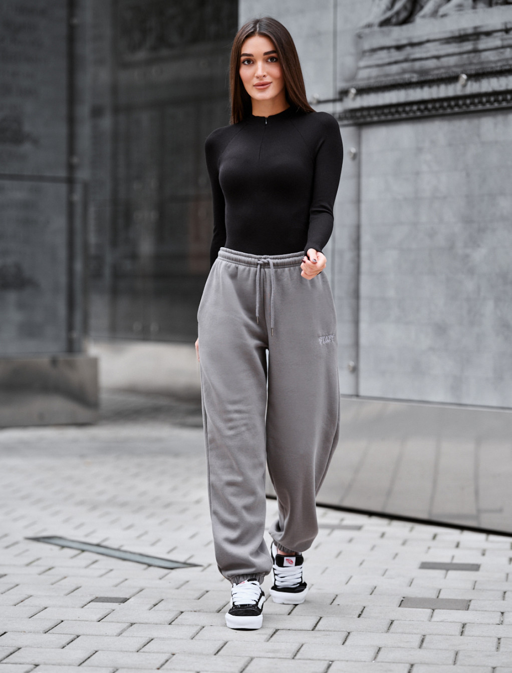 Pantaloni de trening de damă Staff nova gray fleece