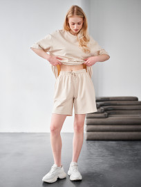 Set de vară de damă tricou + pantaloni scurți Staff de milk