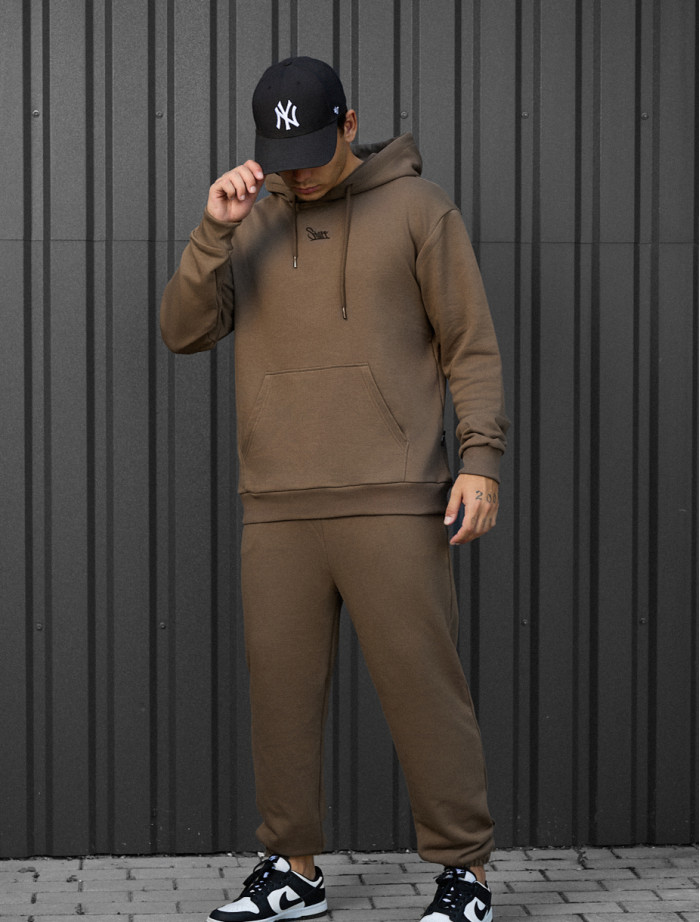 Costum de trening Staff fad brown