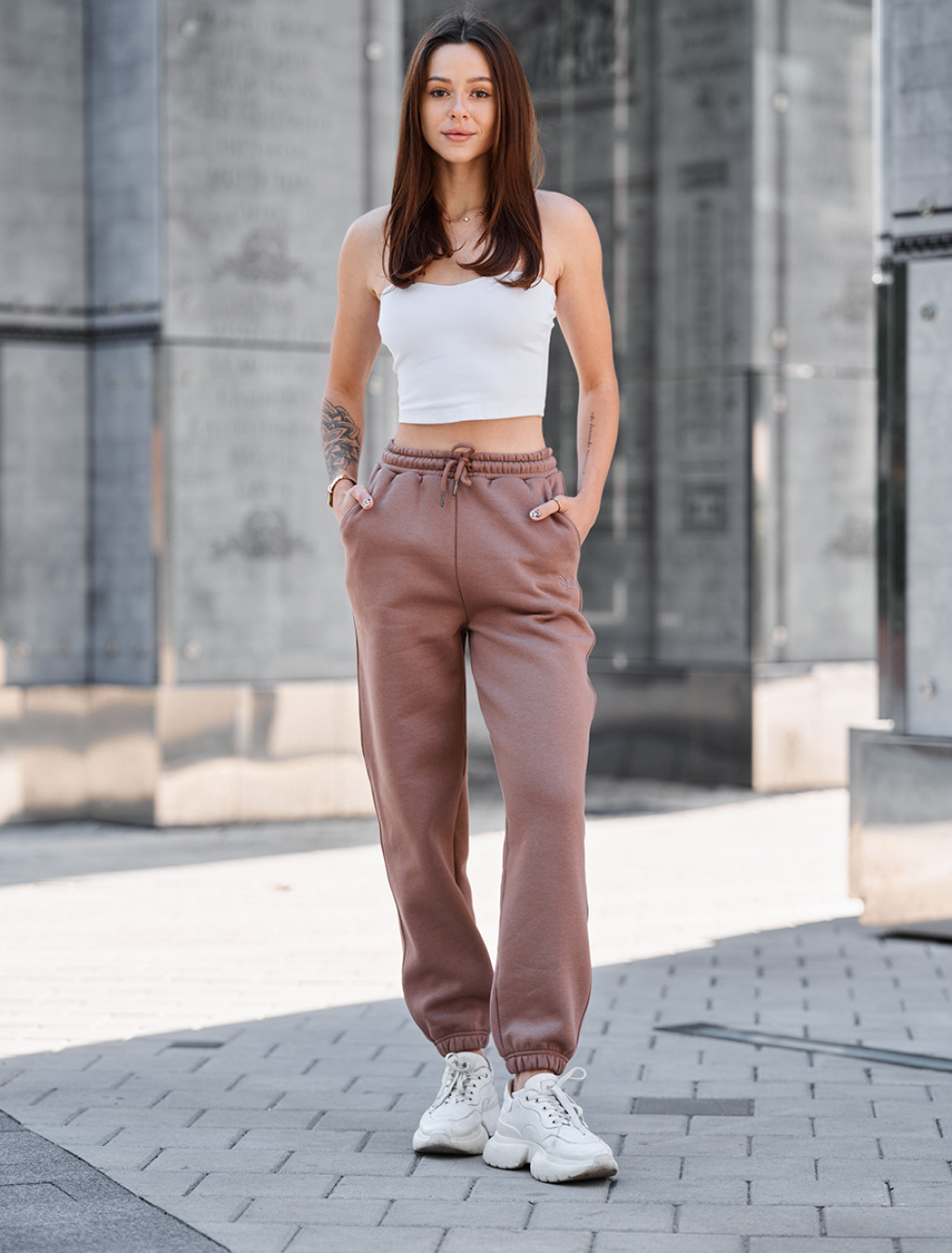 Pantaloni de trening de damă Staff yo light brown fleece