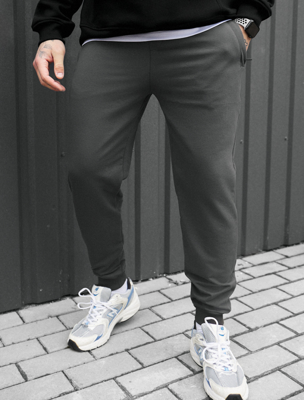 Pantaloni de trening Staff go dark gray