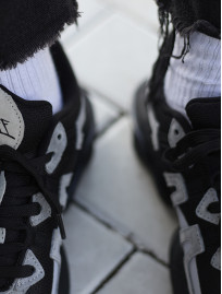 Adidași Staff gray & black