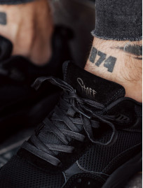 Adidași Staff black