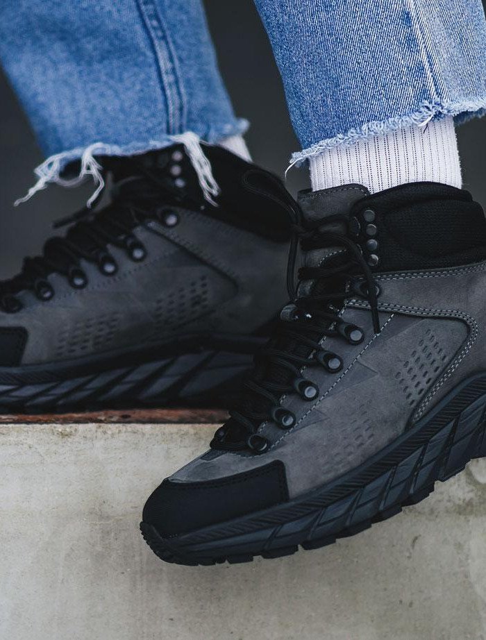 Bocanci de iarnă Staff gray & black