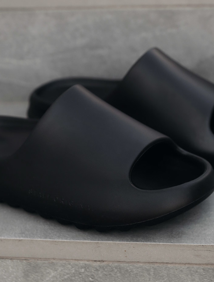 Papuci Staff all black