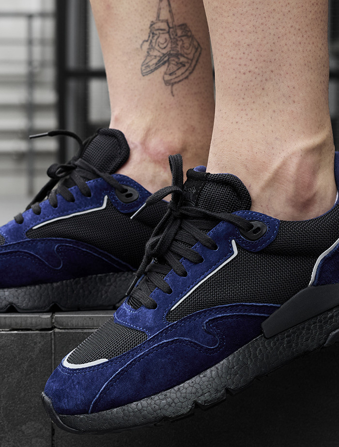 Adidași Staff navy reflective