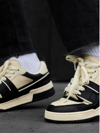 Adidași Staff beige & black