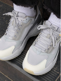 Adidași Staff gray