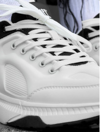 Adidași Staff white