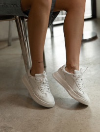 Adidași de damă Staff white