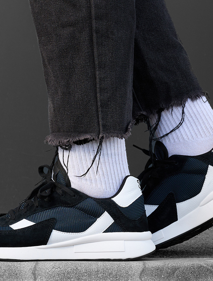 Adidași Staff black & white