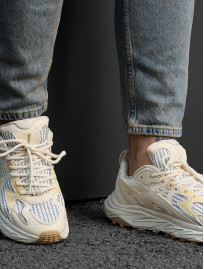 Adidași Staff beige