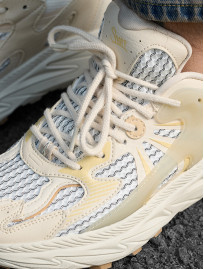 Adidași Staff beige