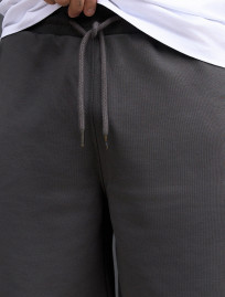 Pantaloni scurți tricotați Staff nes dark gray