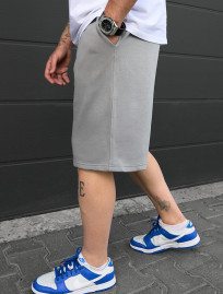 Pantaloni scurți tricotați Staff nes light gray