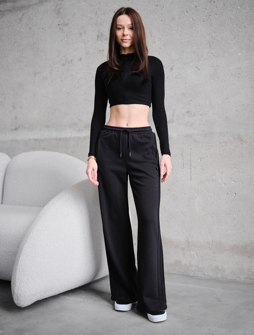 Pantaloni de trening de damă Staff min black