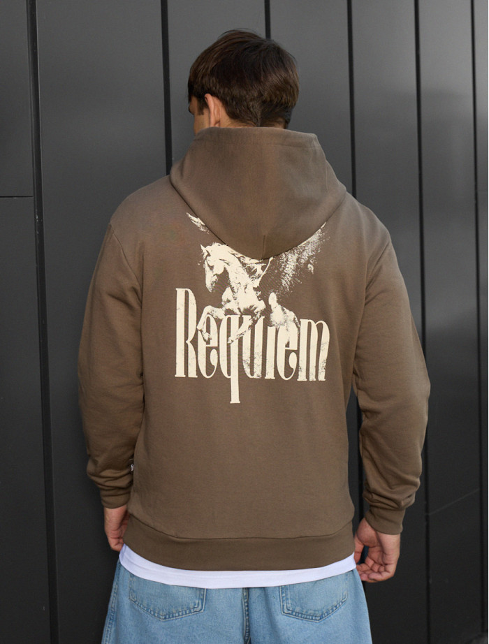 Hanorac Staff requiem