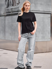 Tricou de damă Staff ant black