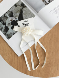 Agrafă de păr Staff white flower