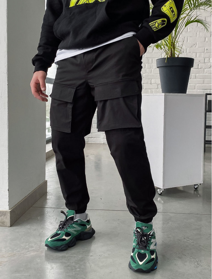 Pantaloni Staff tu cargo black