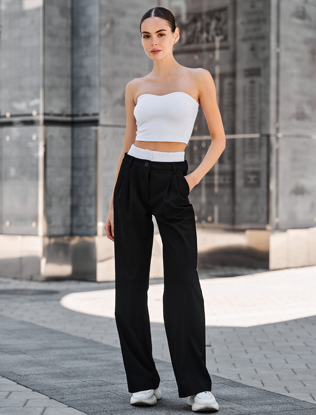 Pantaloni de damă Staff an black