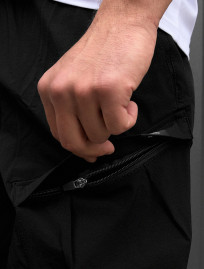 Pantaloni scurți Staff cargo em black