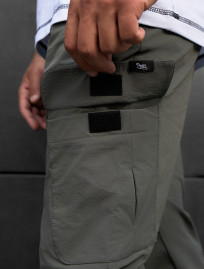 Pantaloni Staff cargo tam dark gray