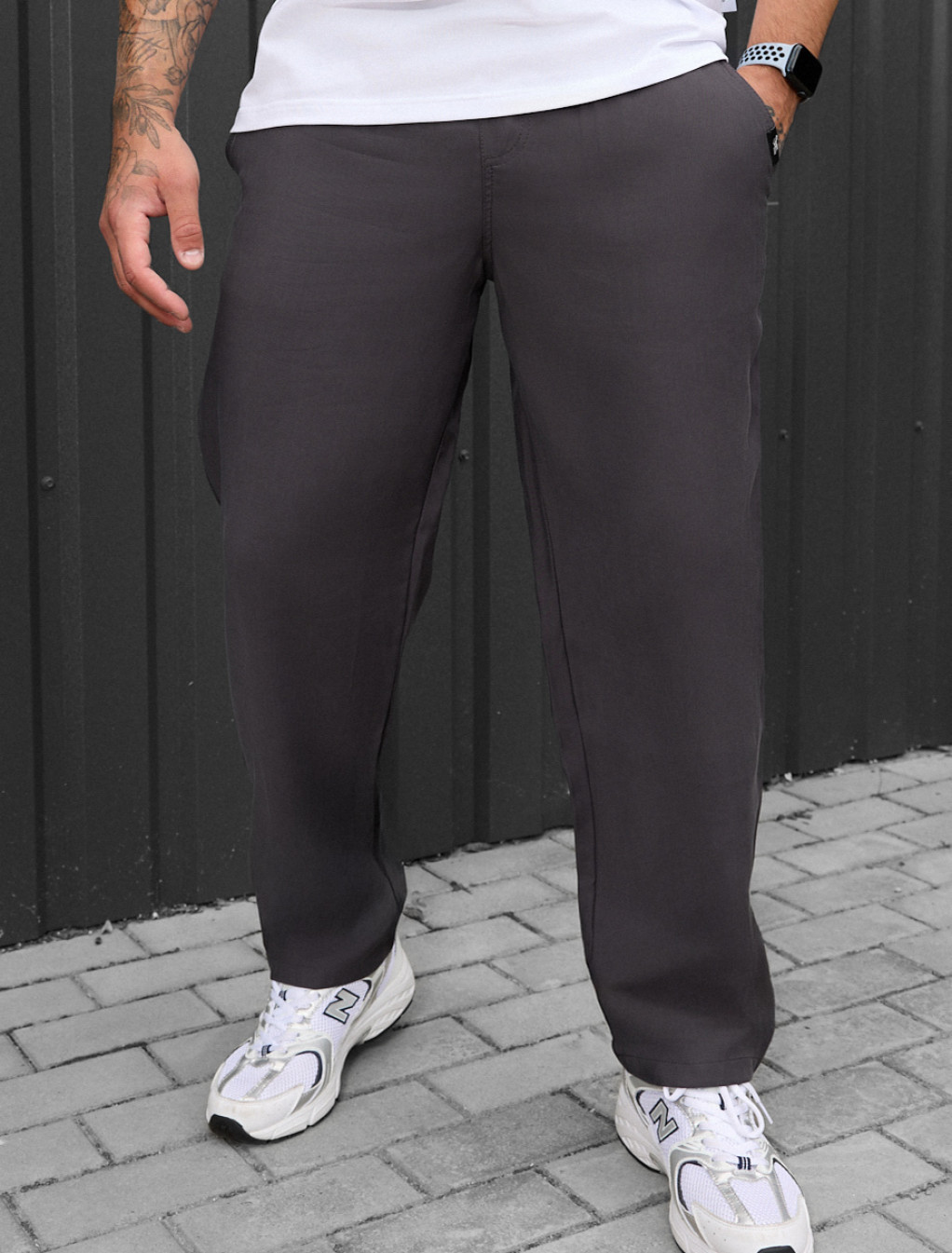 Pantaloni chinos Staff pli dark gray