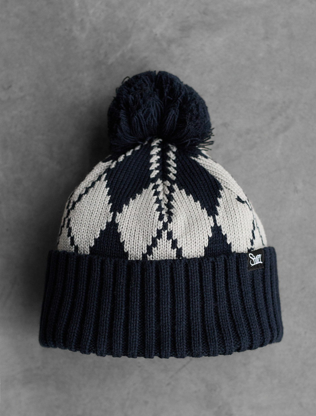 Căciulă Staff navy & gray pattern pompon