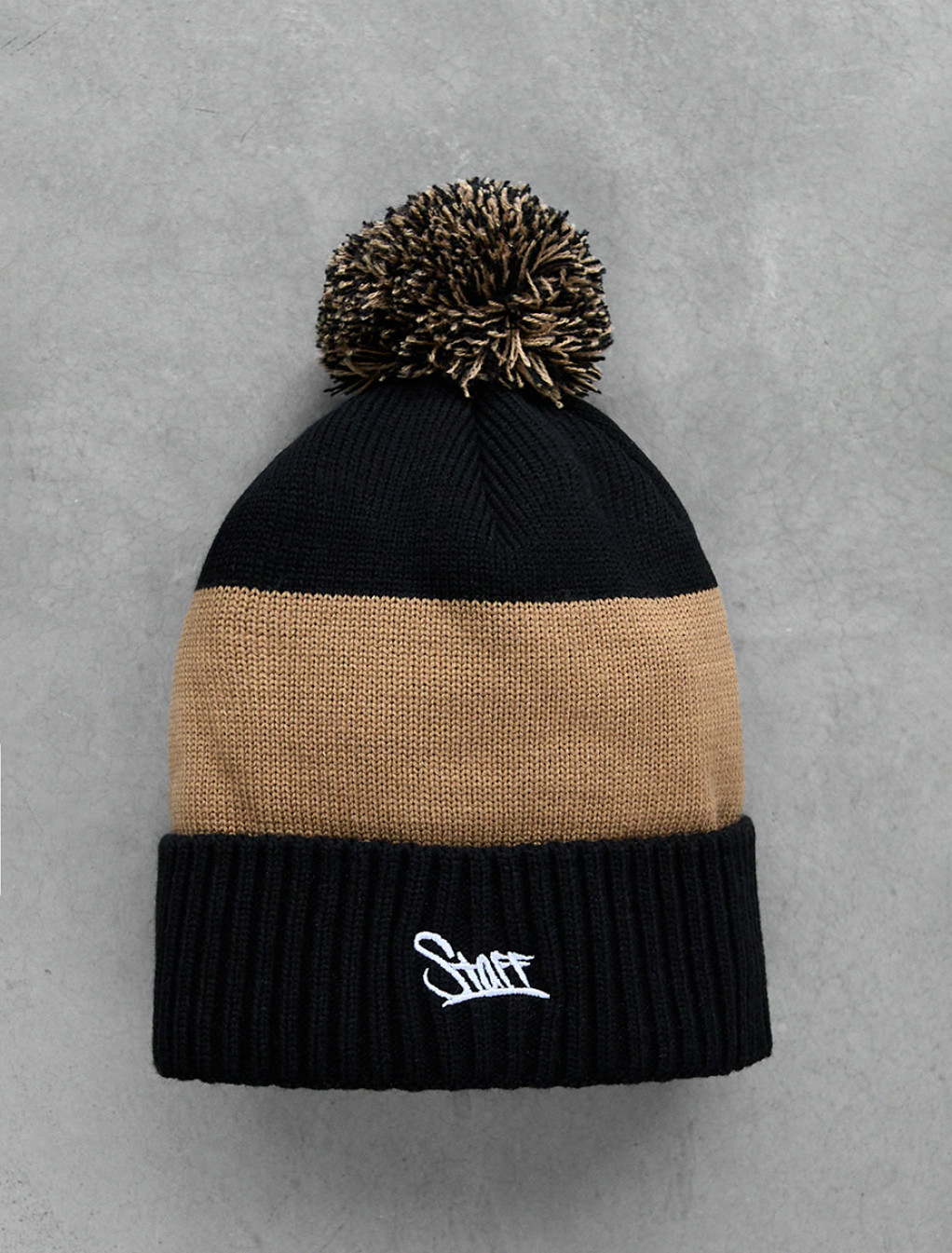 Căciulă Staff black & brown logo pompon