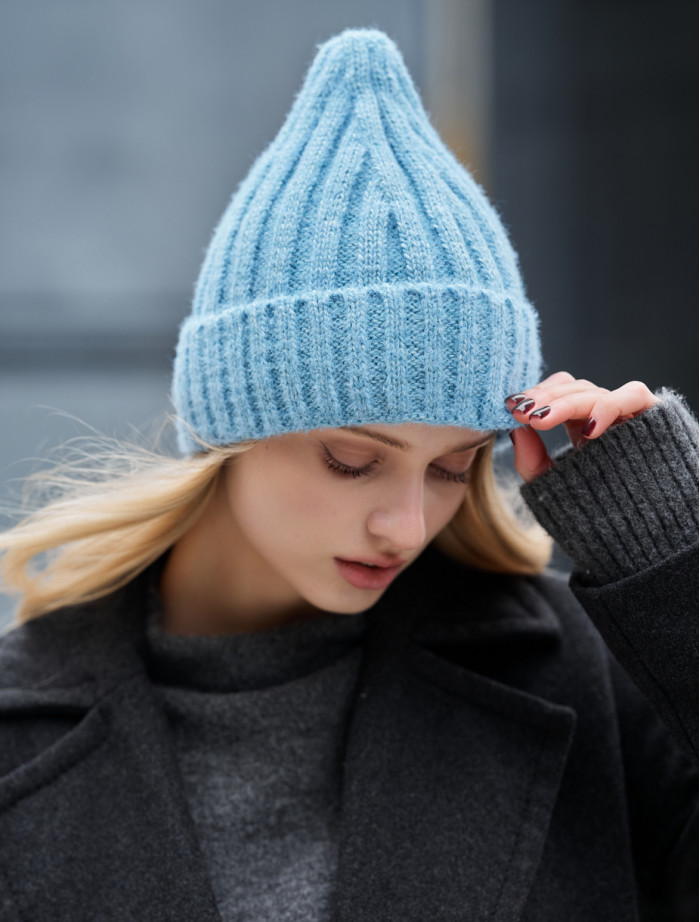 Căciulă de damă Staff 7 light blue