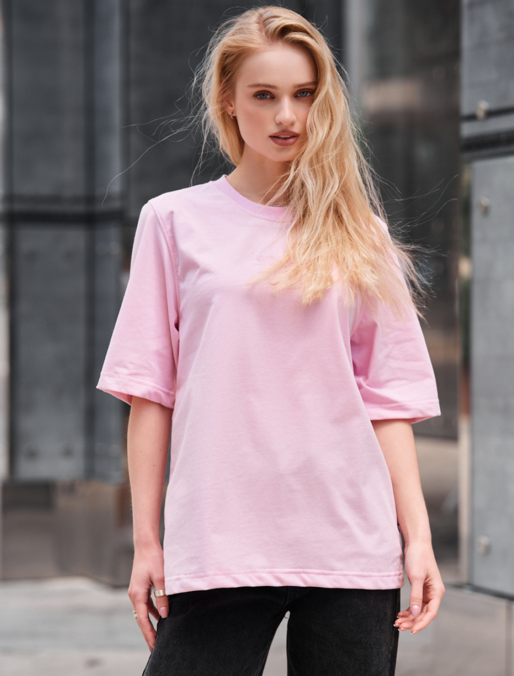 Tricou de damă Staff is logo pink