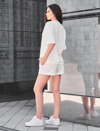 Set de vară de damă tricou + pantaloni scurți Staff me white oversize