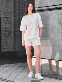 Set de vară de damă tricou + pantaloni scurți Staff me white oversize